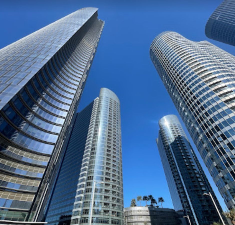 Premium commercial tower offering fitted and shell-and-core offices on Al Reem Island